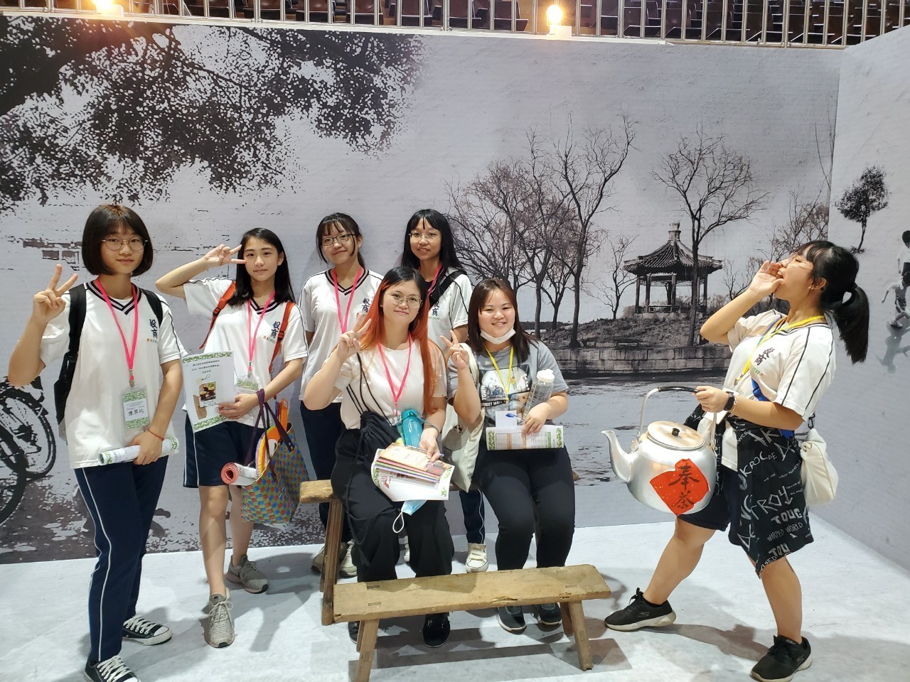 109年度大手牽小手