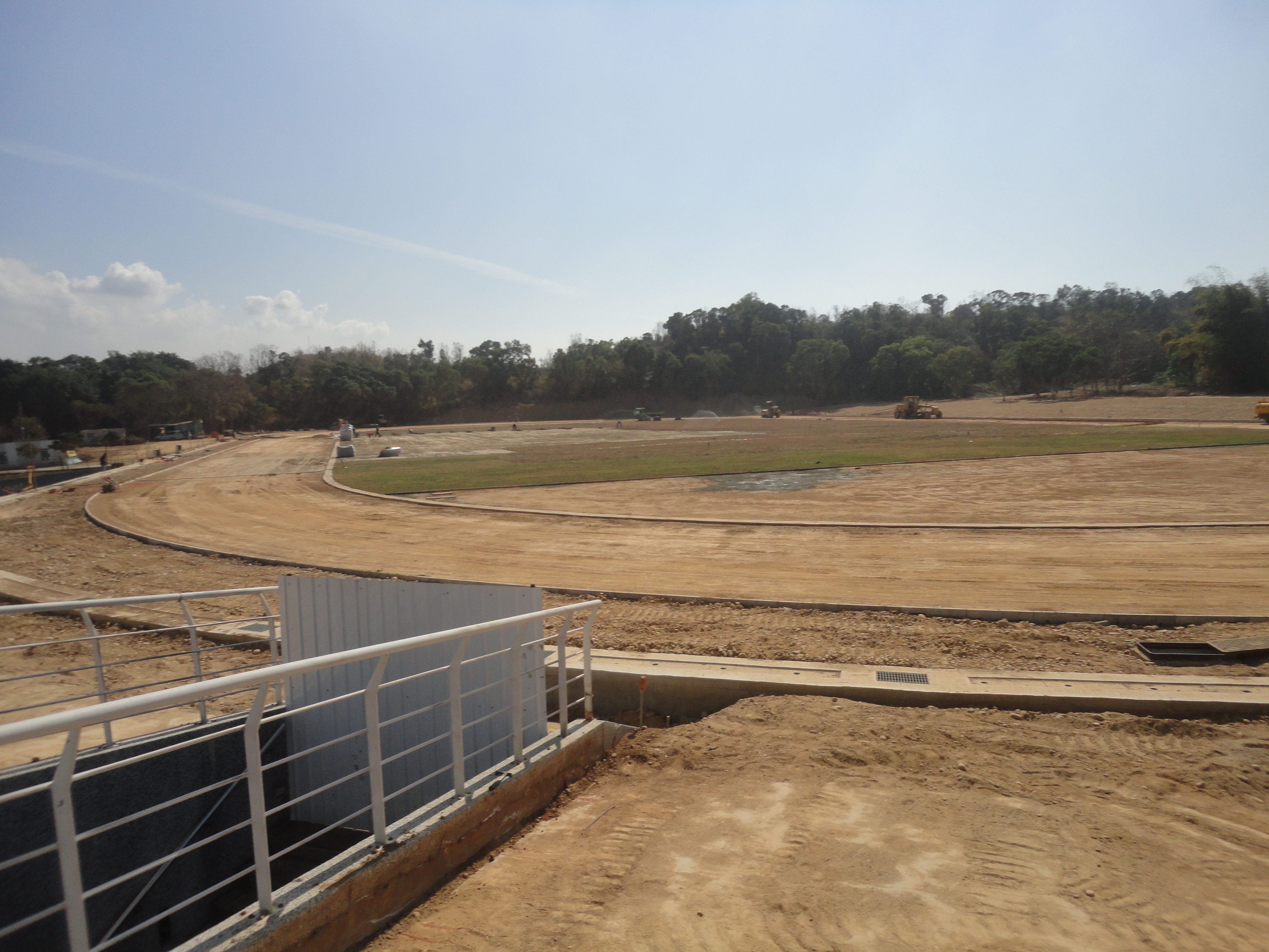 寶文校區400m標準田徑場