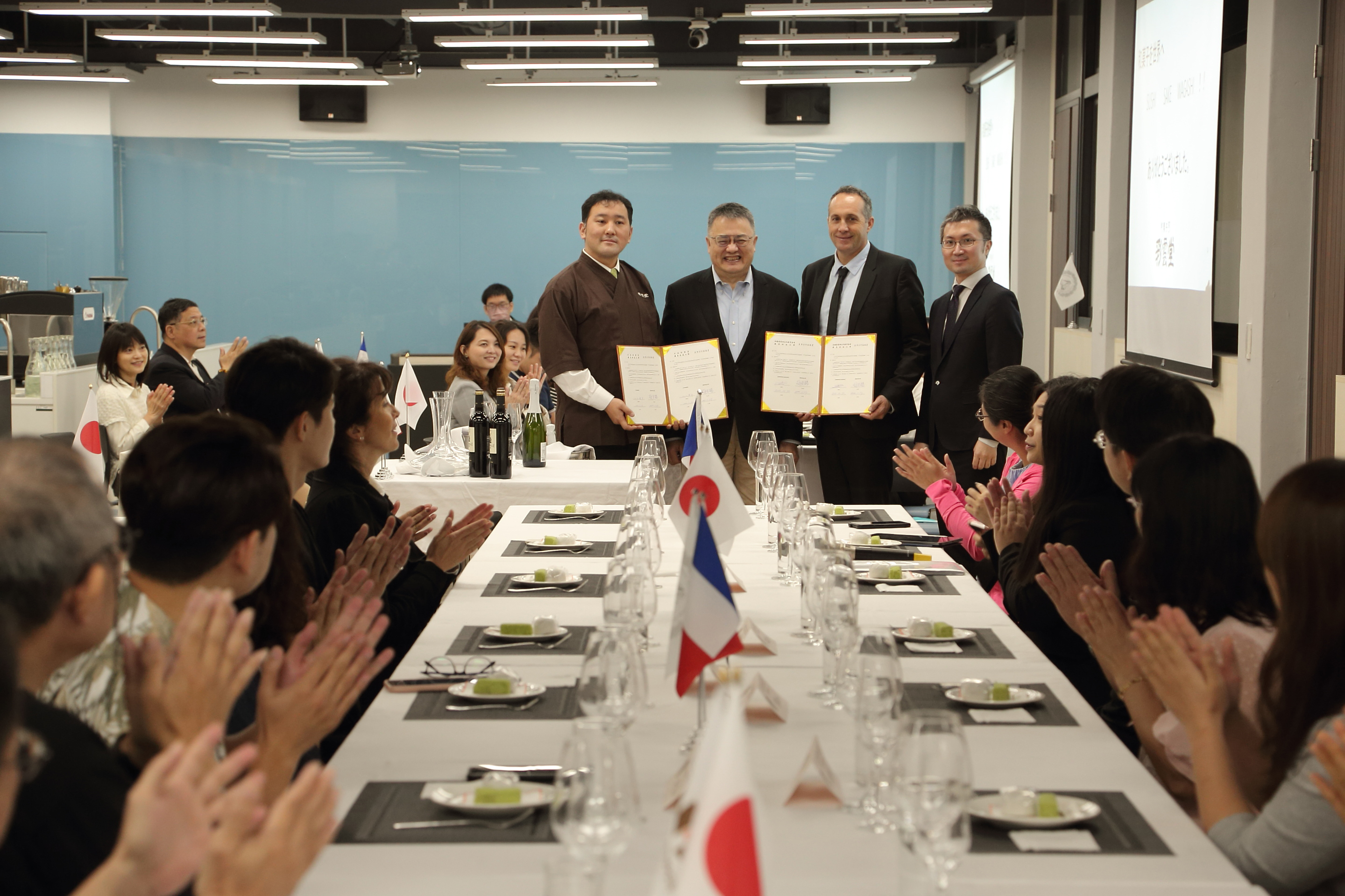 嶺東科大與AECVF和彩雲堂完成學術合作協議簽署