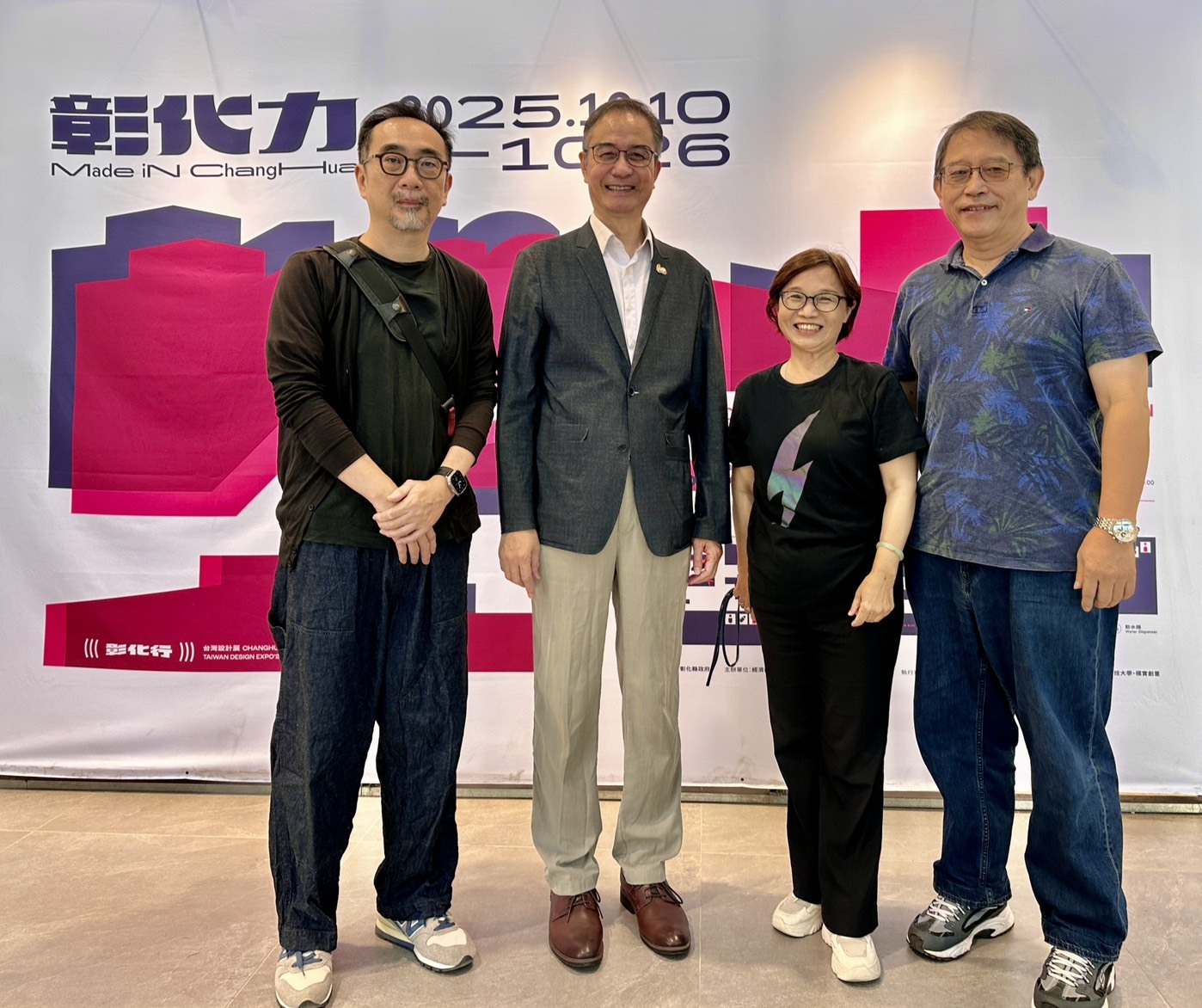 校長及王副校長參訪彰化力田中展場